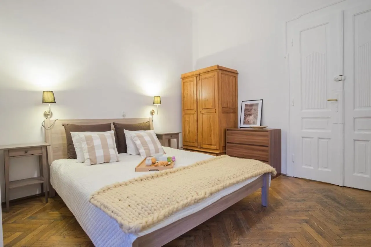 Roller Aparthotel Krakov